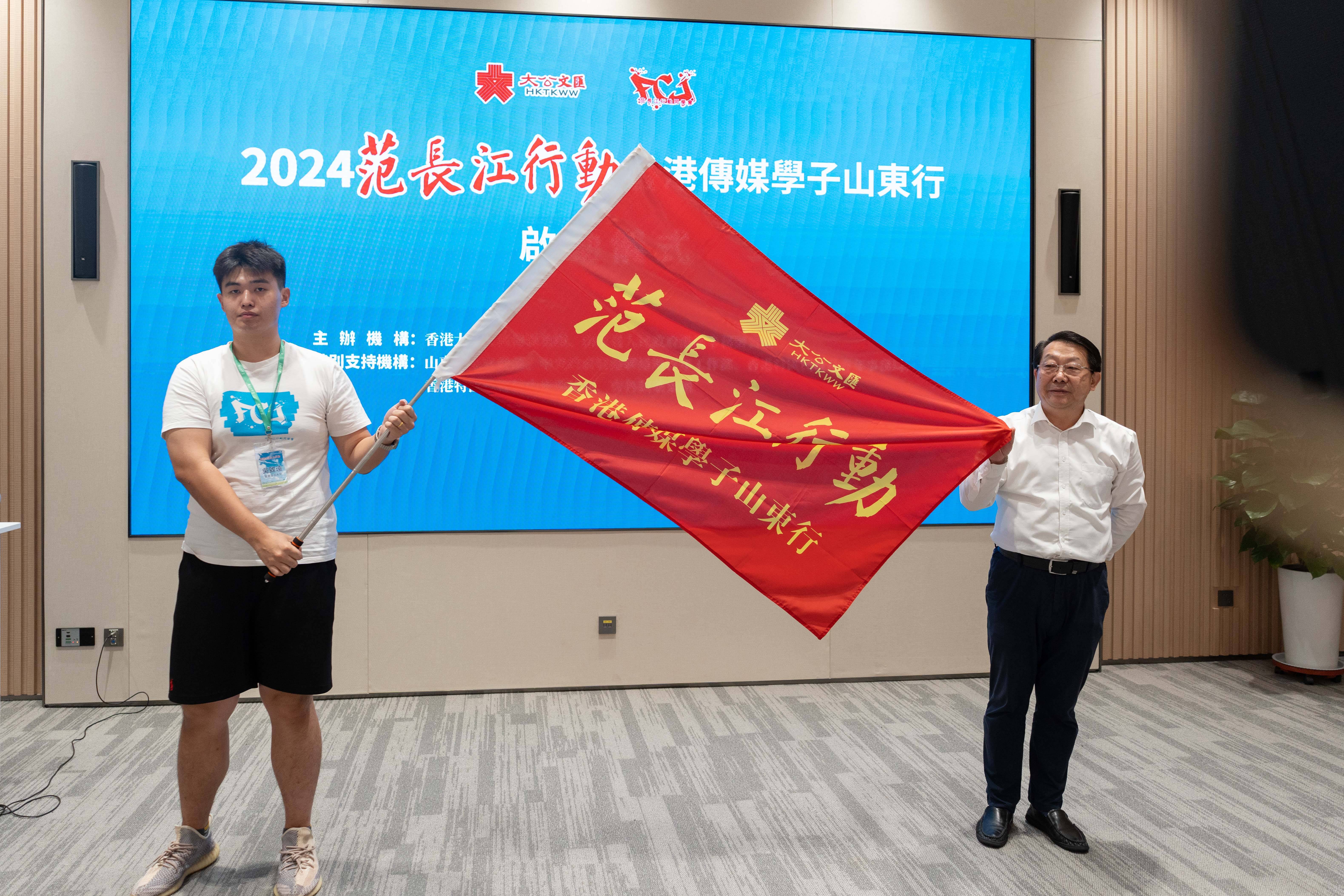 2024年香港最快开奖结果,豪华精英版79.26.45-江GO121，127.13