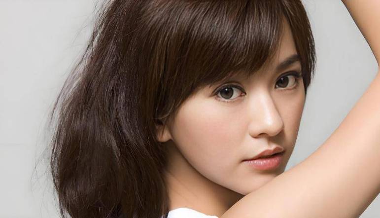 澳门科技大学读研和陈意涵医美后脸歪了与陈意涵医美后脸歪了是真的吗
