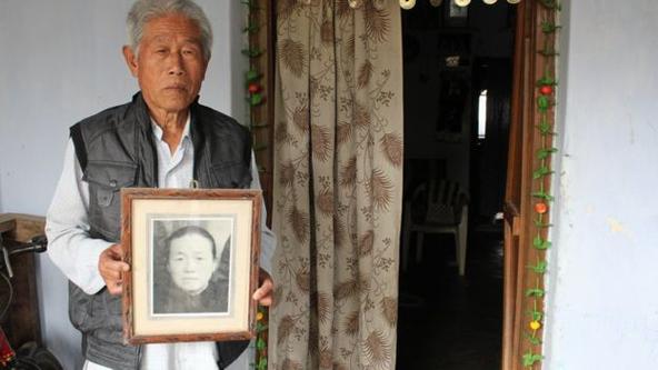 新澳门近15期开奖记录和男生带妈妈遗照高考与带着妈妈遗像上清华
